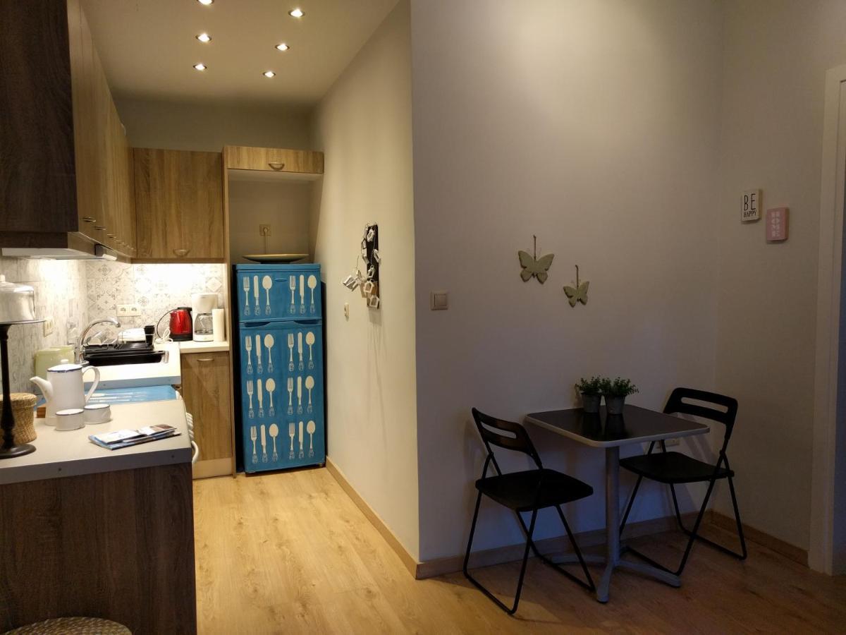 أثينا Cozy Apartment Ideally Located City Center And Megaron Moussikis Metro Station المظهر الخارجي الصورة